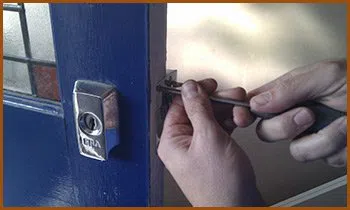 Interstate Locksmith Shop Norco, CA 951-602-1399 - 10-lock-smiths