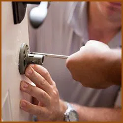 Interstate Locksmith Shop Norco, CA 951-602-1399 - 3-cheap-locksmith